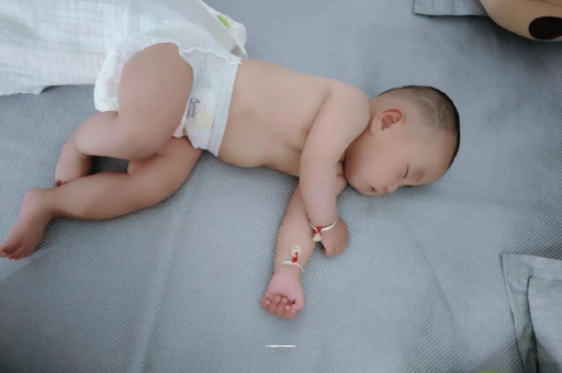 固始宝宝多久会坐